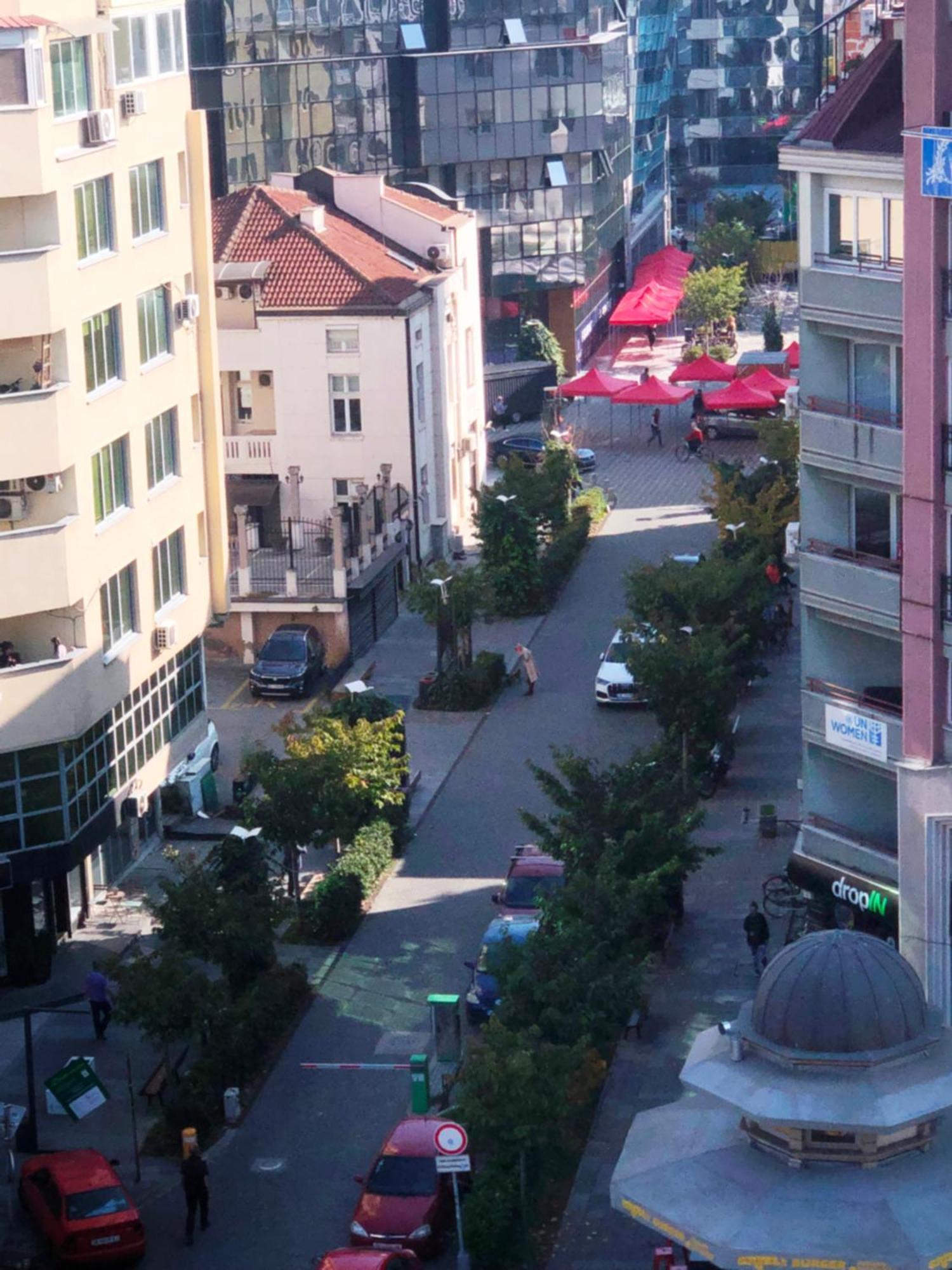 Hotel Room City Square With Great View No Parking Скопие Екстериор снимка